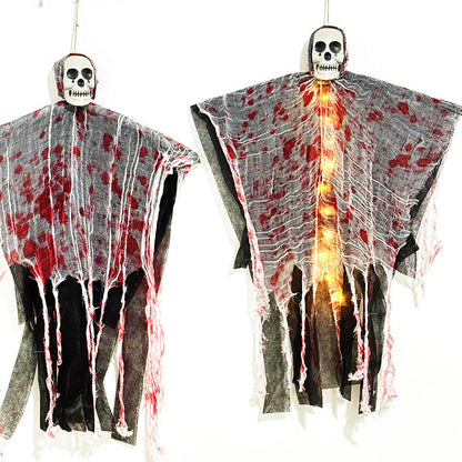 Halloween Dekoration Blutgefärbter leuchtender Totenkopf zum Aufhängen von Geistern im Freien